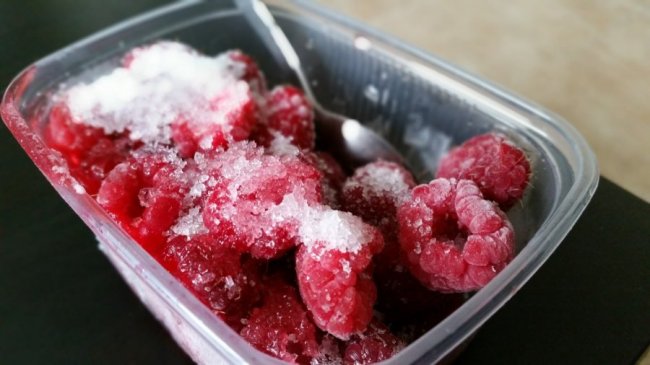 Малина с сахаром