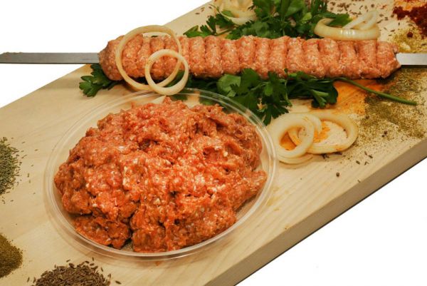 Люля-кебаб на шампуре