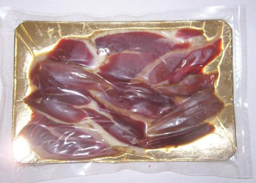 Вяленый гусь в нарезке