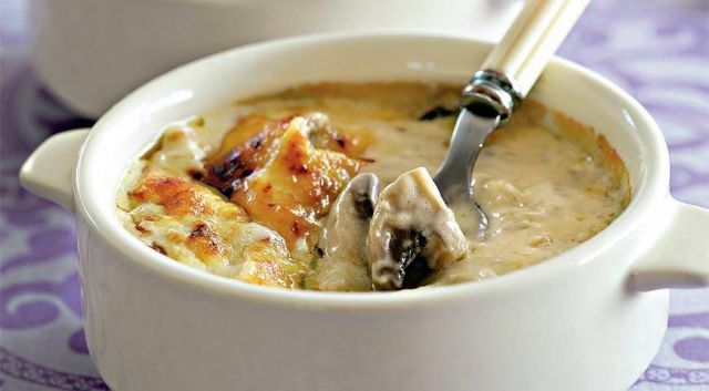 Жюльен с курицей и грибами